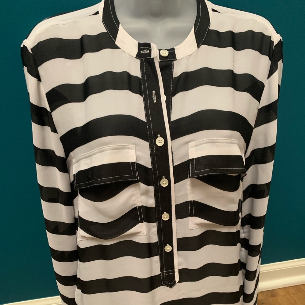 🌹🌹3 for $20 put in bundle I will make offer ❤️